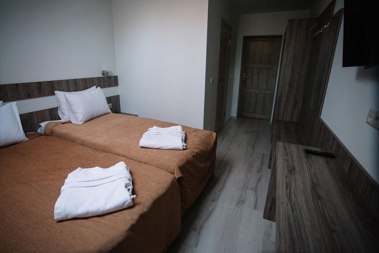אוזהורוד Praha Park Hotel מראה חיצוני תמונה