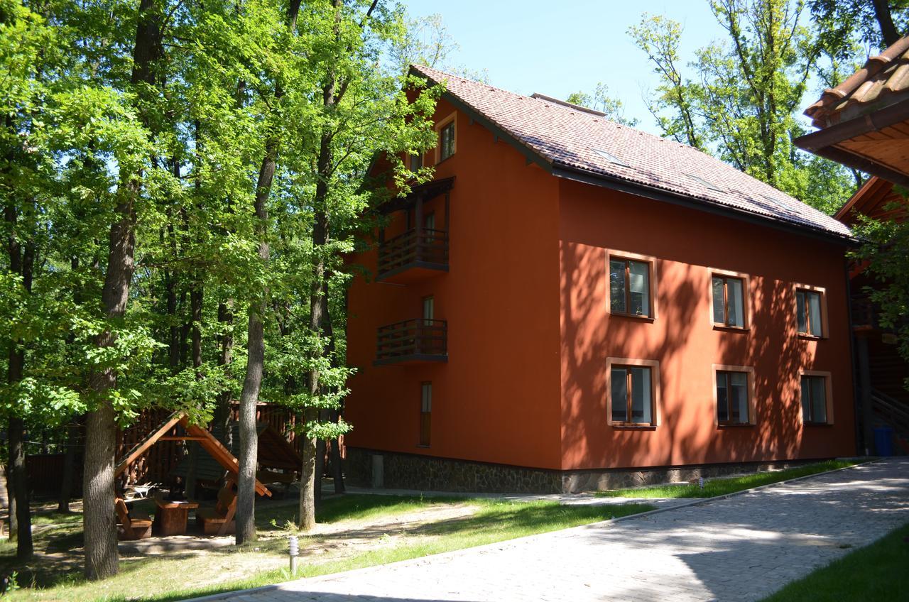 אוזהורוד Praha Park Hotel מראה חיצוני תמונה